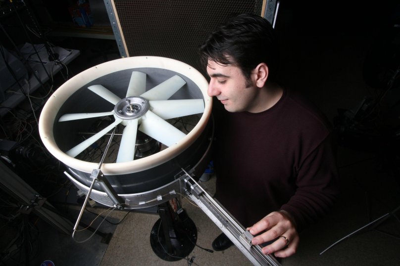 Дрон вентилятор