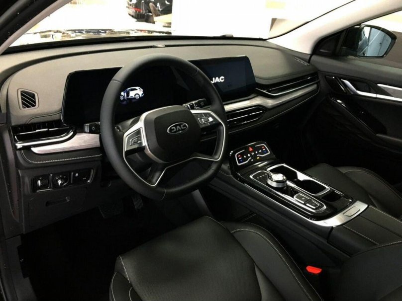 JAC js6 черный