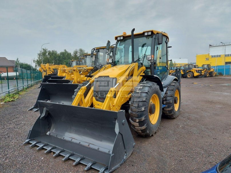 Экскаватор погрузчик Люгонг 777а