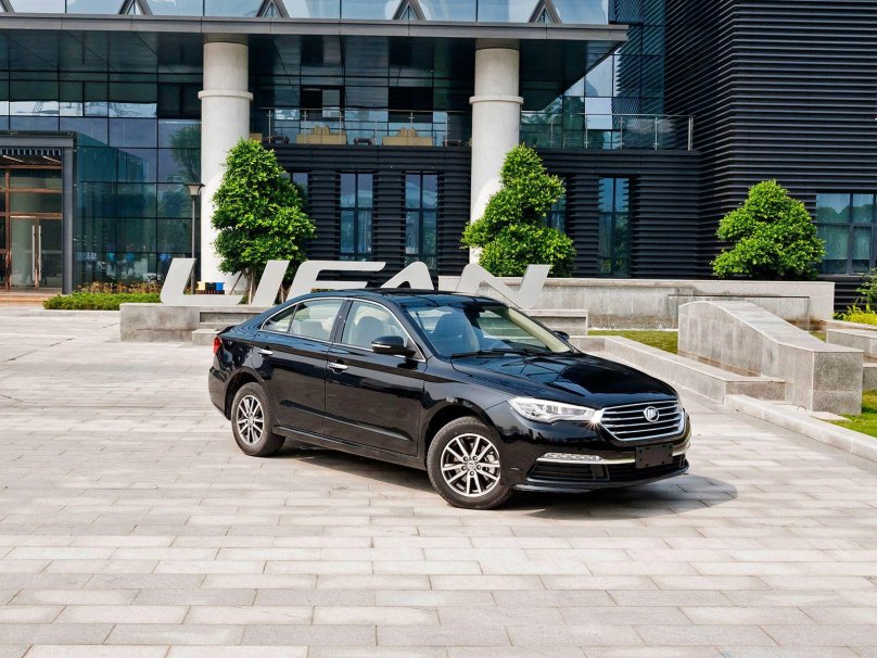 Лифан седан 820