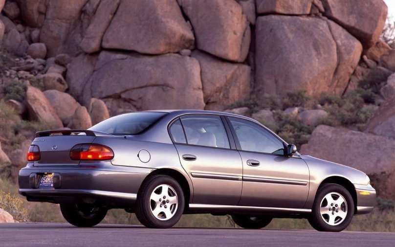 Chevrolet седан 2000