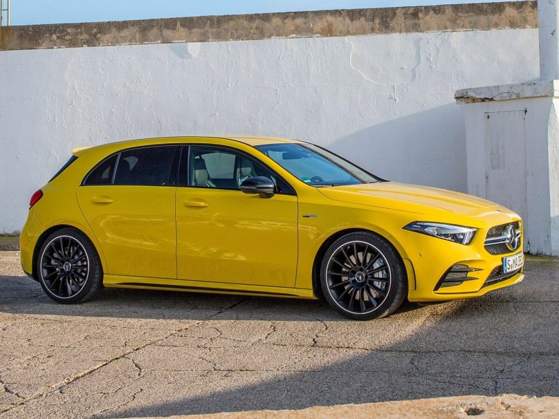 Mercedes Benz AMG a35