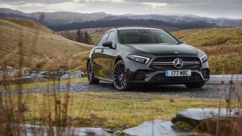 Мерседес а35 AMG седан