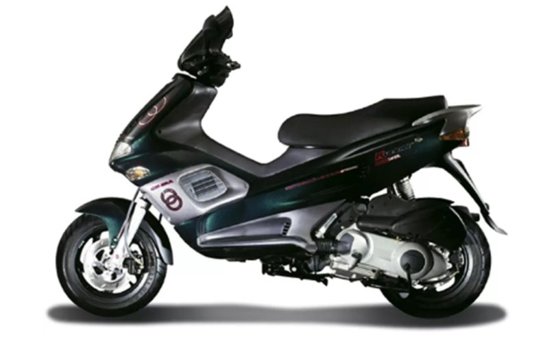 Скутер Gilera Runner VXR 200