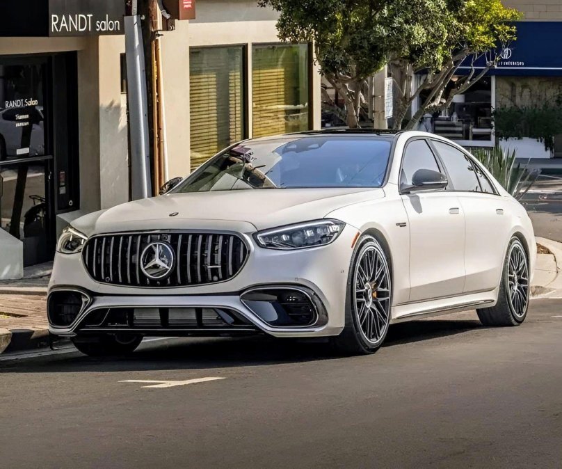 2024 Mercedes-AMG S 63 E Performance