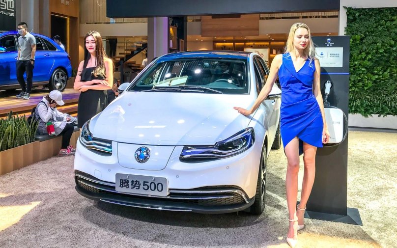 Автовыставка в Пекине