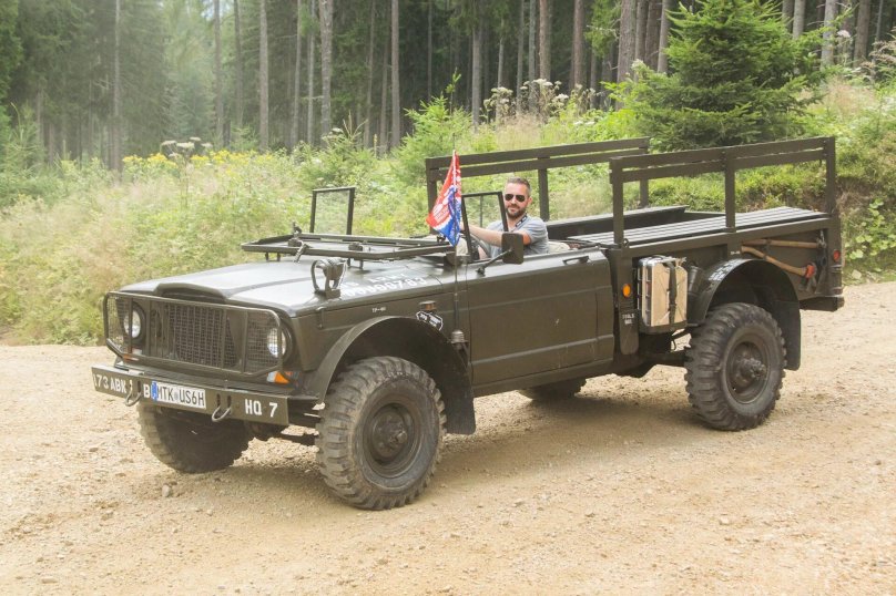 Kaiser Jeep m715 Gladiator
