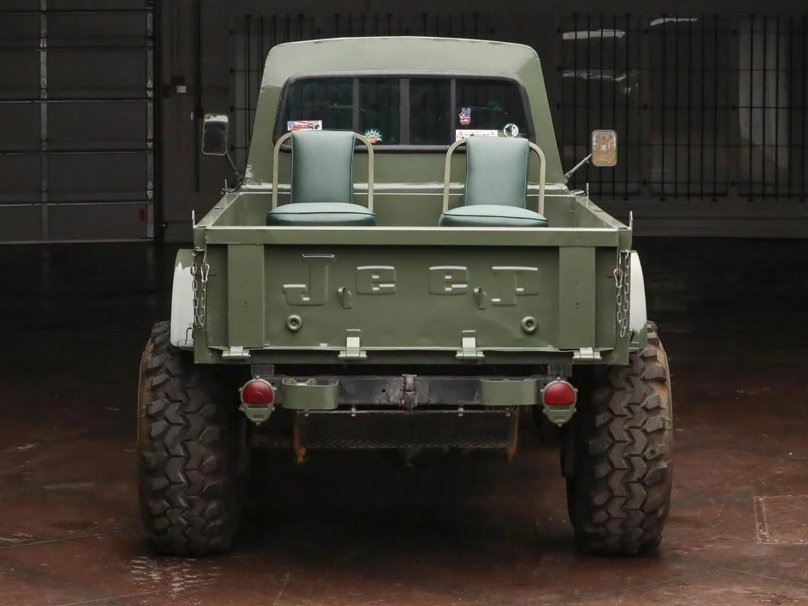 Kaiser Jeep Gladiator