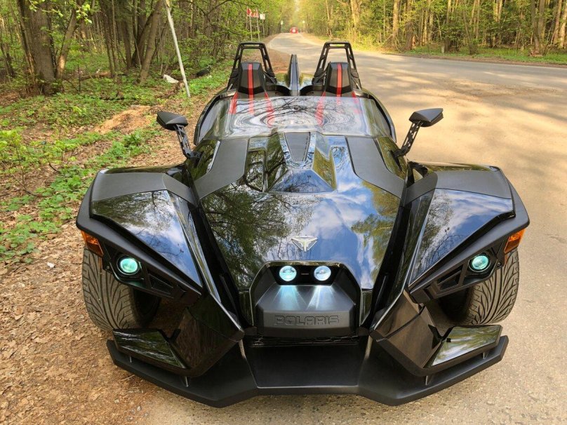 Трицикл Поларис Slingshot