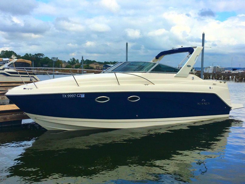Rinker 270