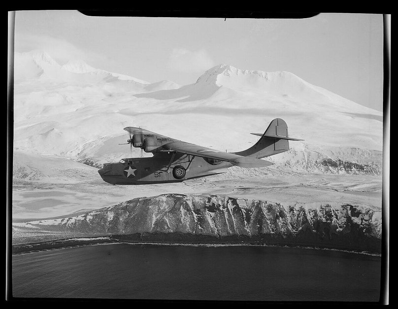 Каталина самолет 1943