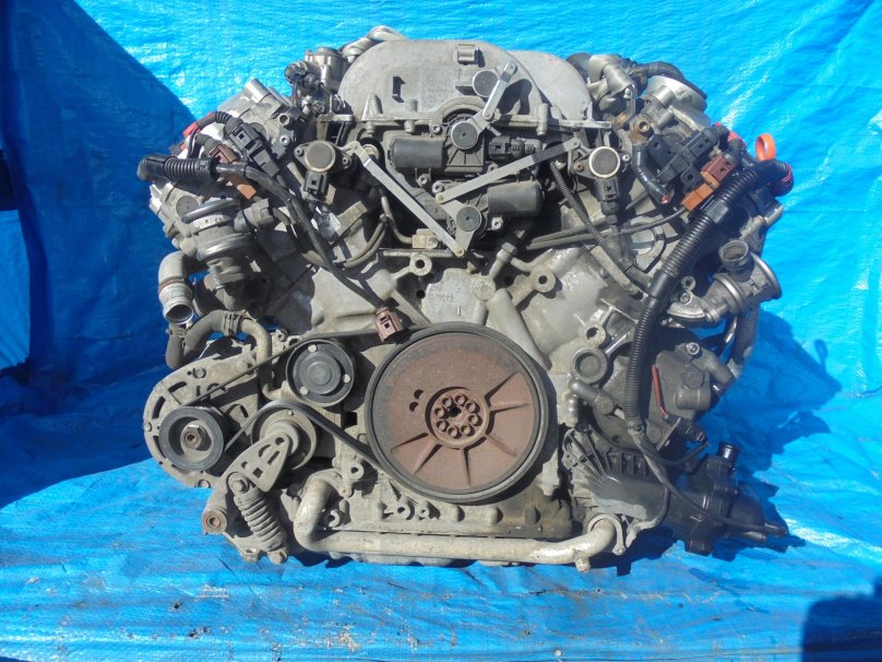 Двигатель Audi q7 4.2 Bar