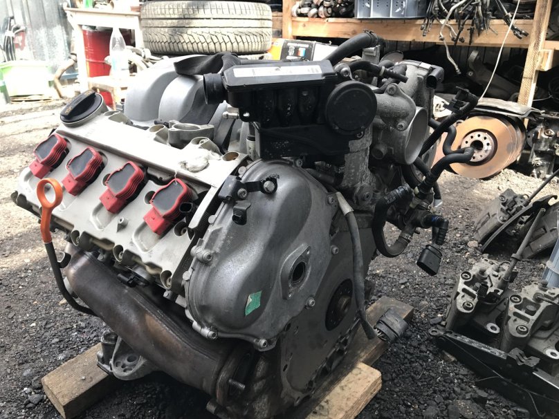 Двигатель Audi q7 4.2 Bar