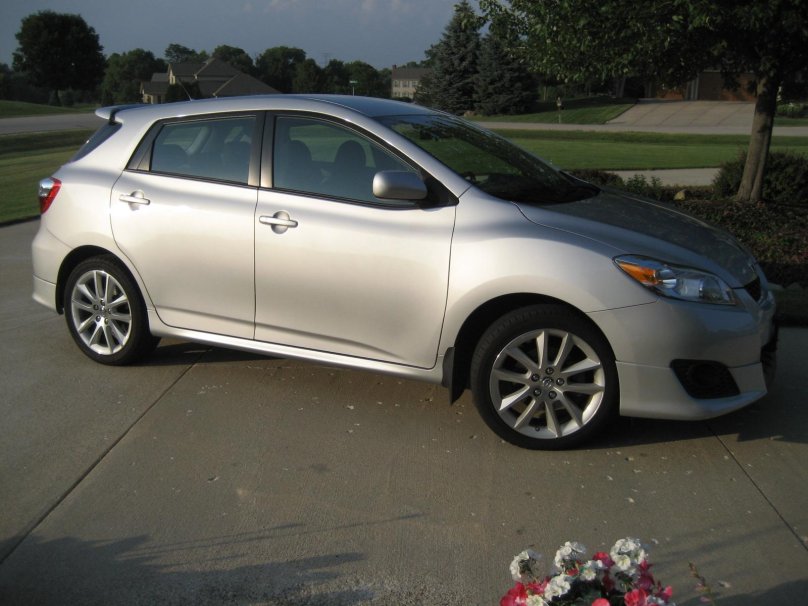 Тойота Матрикс 2010