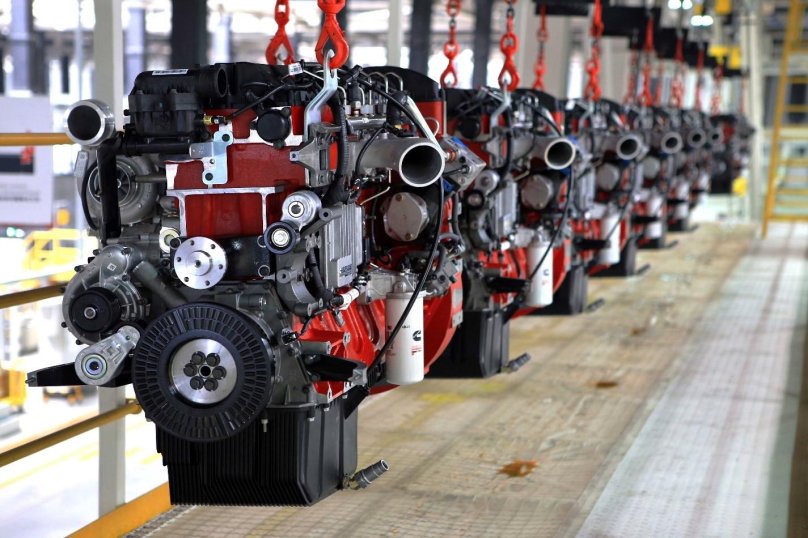 Двигатель Камминз 2.8