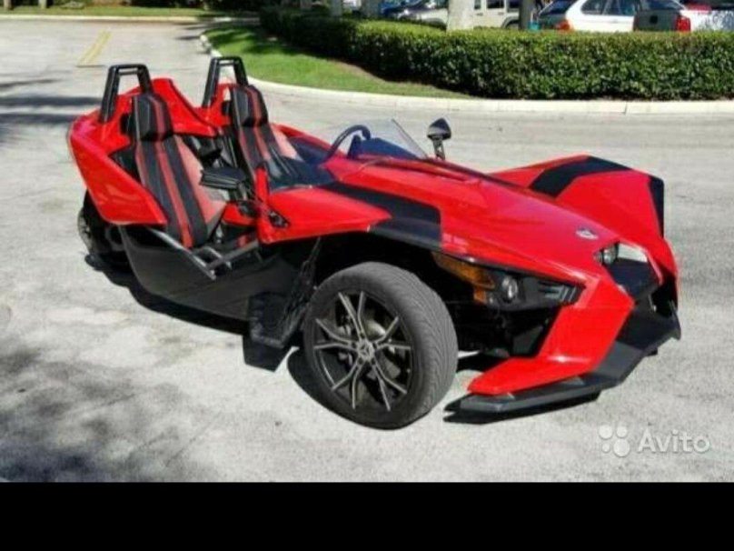 Трицикл Polaris Slingshot