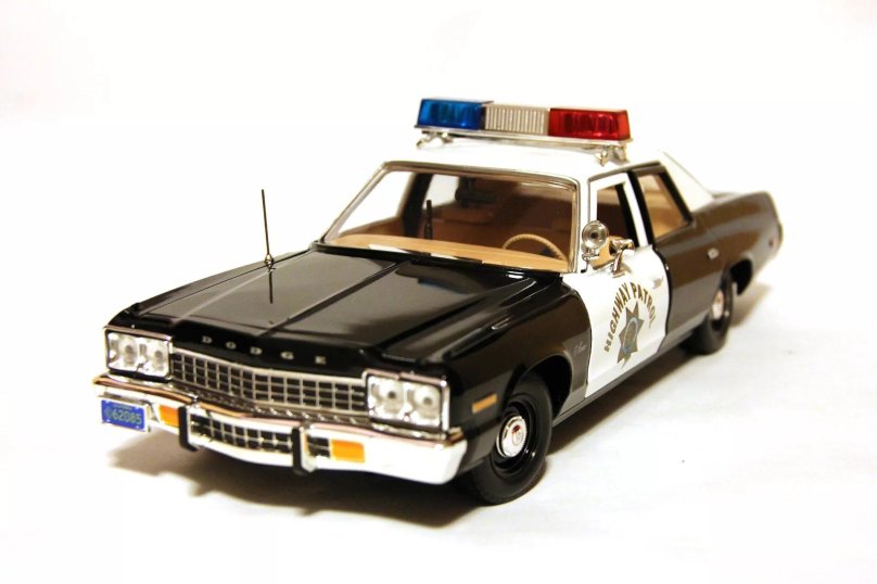 Dodge Monaco Police 1975