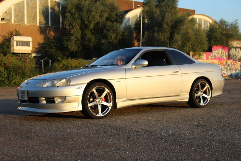 Toyota Lexus sc400