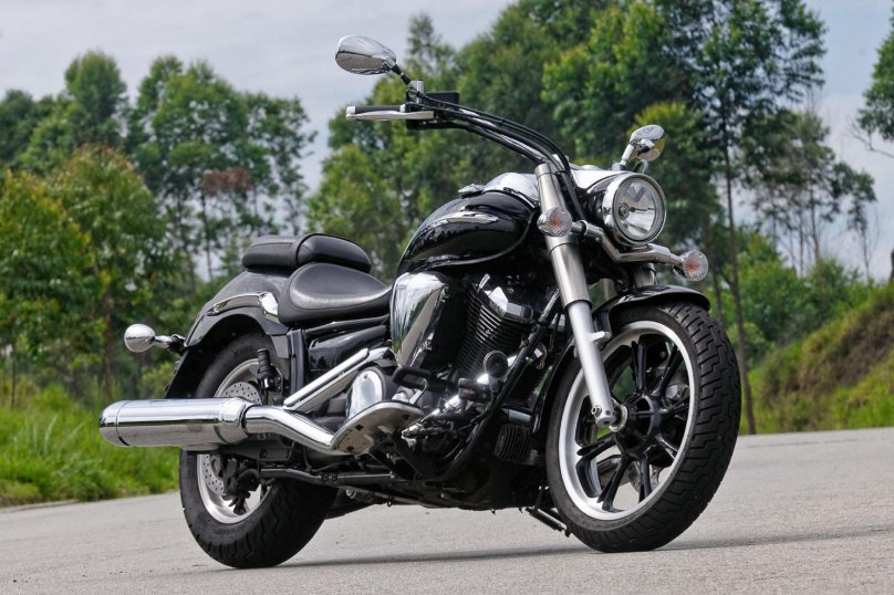 Yamaha XVS 950 Midnight Star