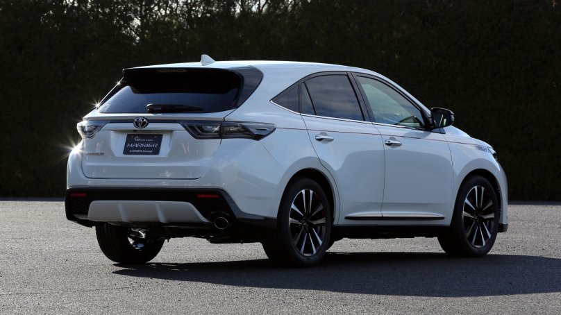 Toyota Harrier 2014