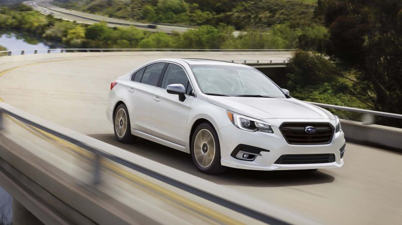 Субару Легаси 2019