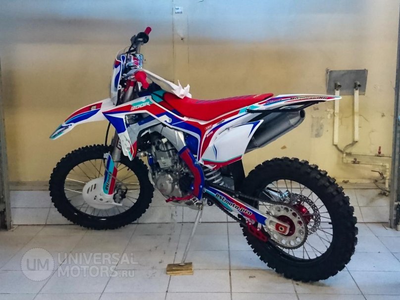 Мотоцикл BSE 300