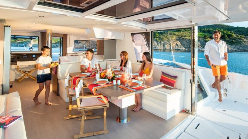 Катамаран Lagoon 50