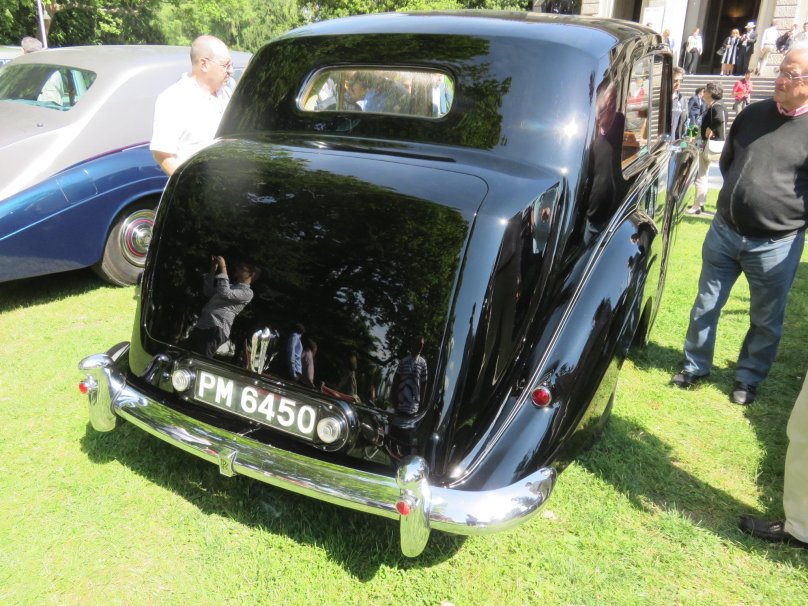 Rolls Royce лимузин