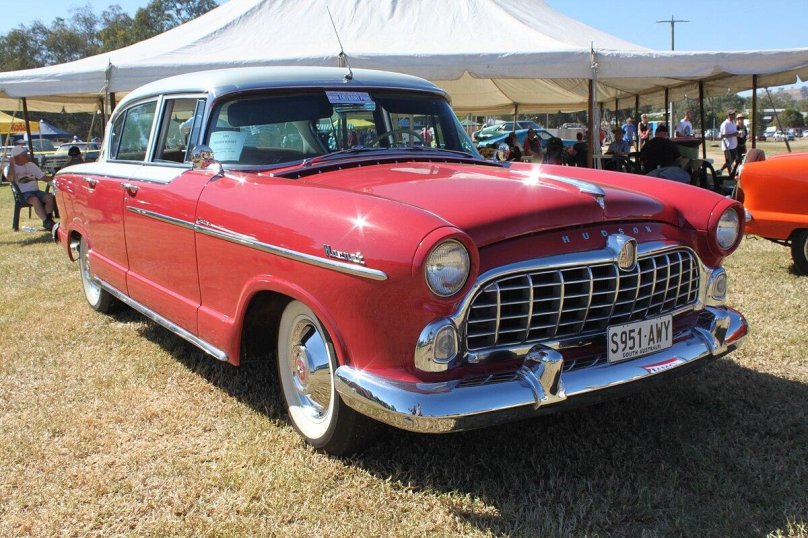 Хадсон Хорнет 1955