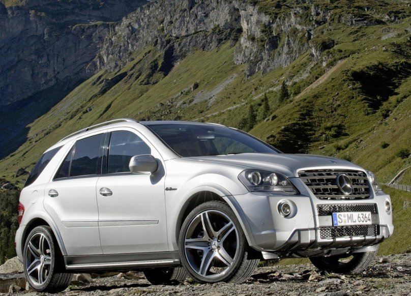 Mercedes Benz ml 63 AMG w164