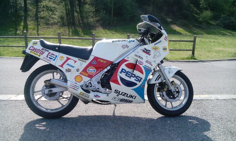 Сузуки rg250 Gamma