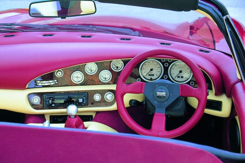 TVR Chimaera салон