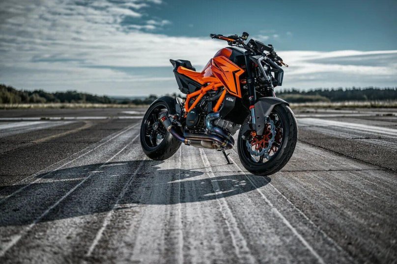 KTM super Duke 2024