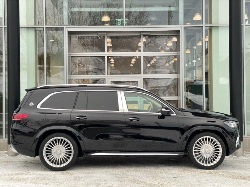 Maybach GLS 600 черный
