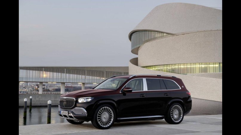 Мерседес Майбах GLS 600 2021