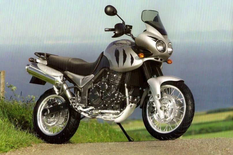 Мотоцикл Триумф Tiger 955i