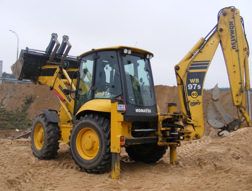 Экскаватор-погрузчик Komatsu wb97s