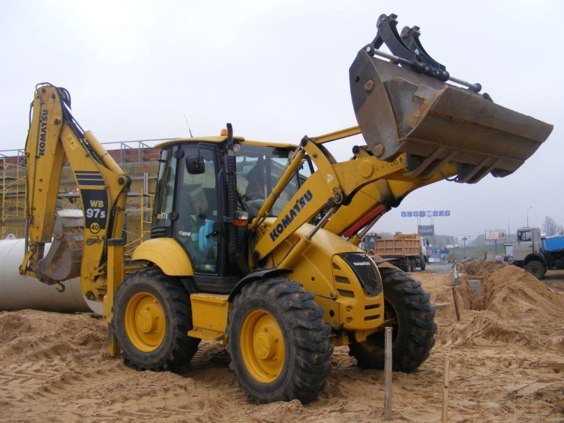 Экскаватор-погрузчик Komatsu wb97s