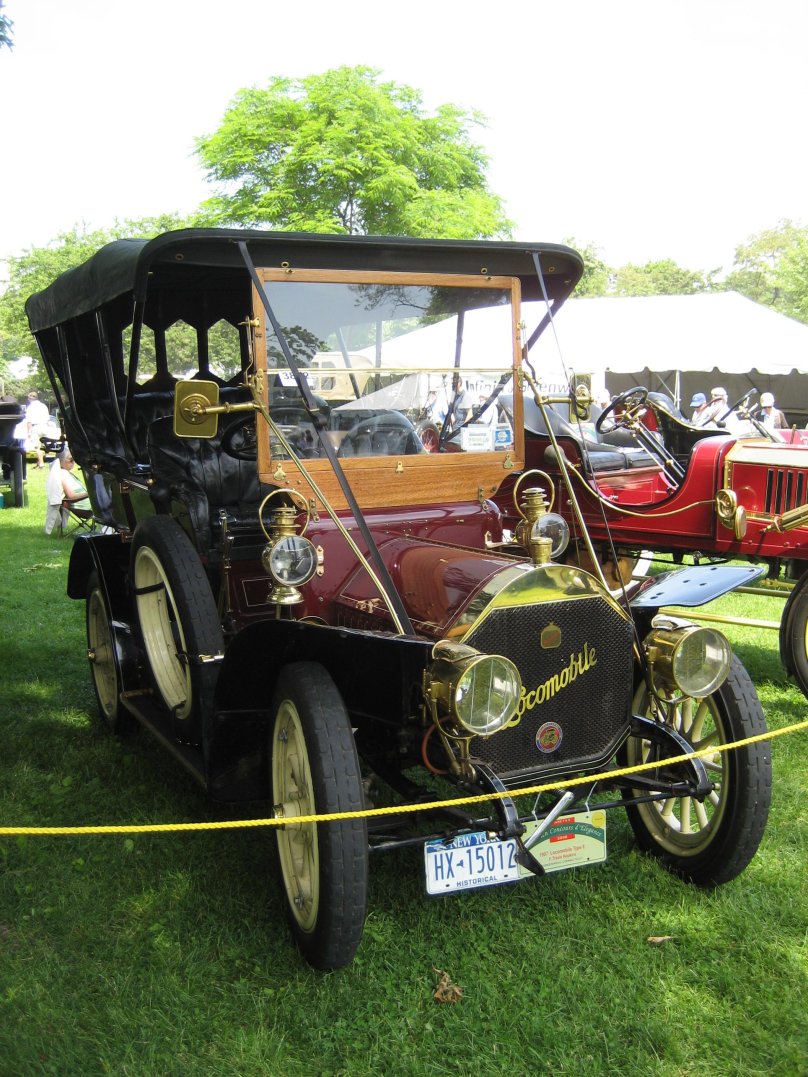 Locomobile Чаплина