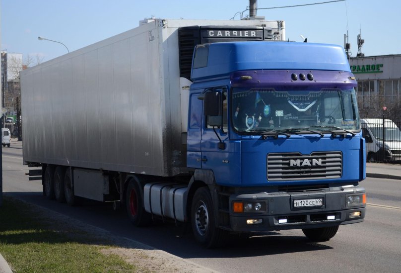 Ман Командор f2000