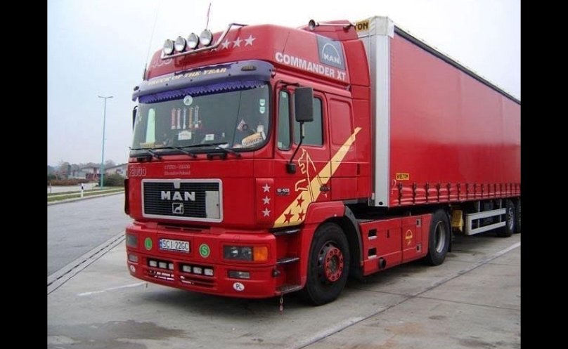 Ман ф2000 Командор