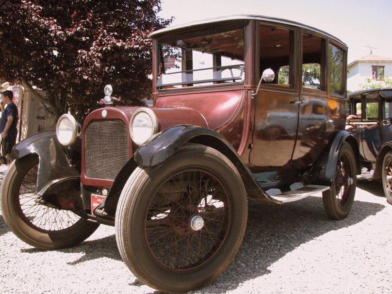 Электромобиль 1923 Milburn Electric model 27l.