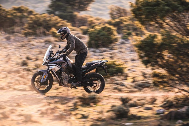 CFMOTO 800mt Touring