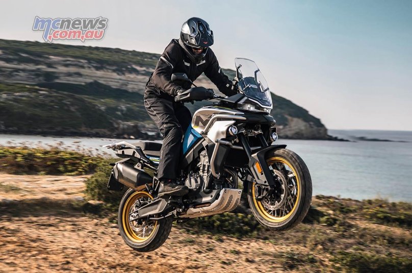 CFMOTO 800mt Touring