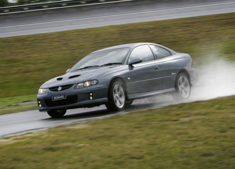 Vauxhall Monaro 2001