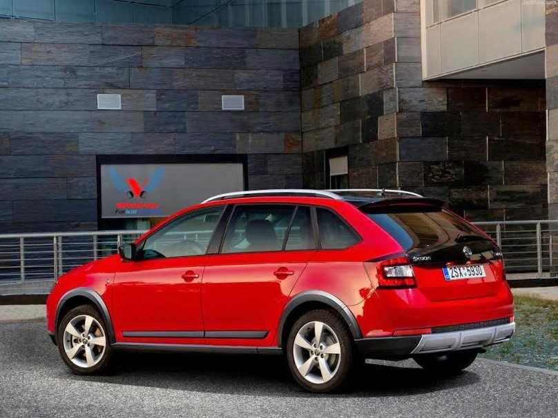 Шкода Рапид Спейсбек