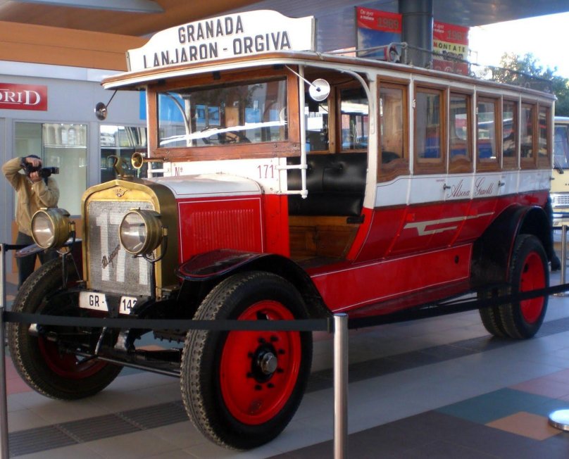 Грузовик испано Сюиза