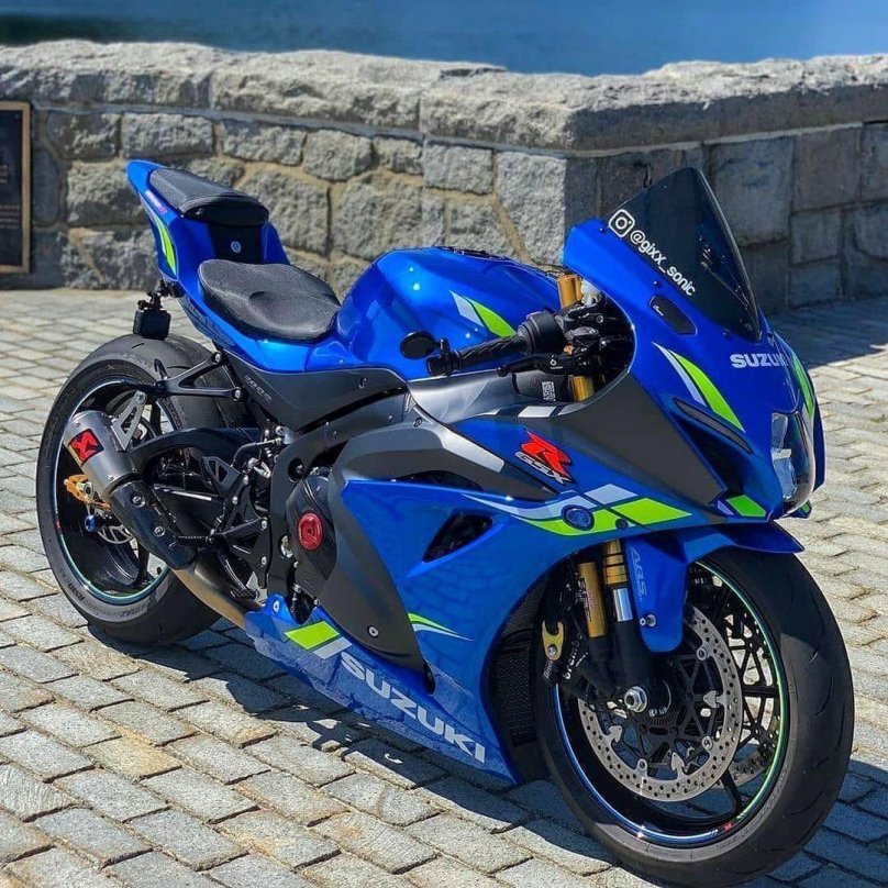 Мотоцикл Сузуки GSXR