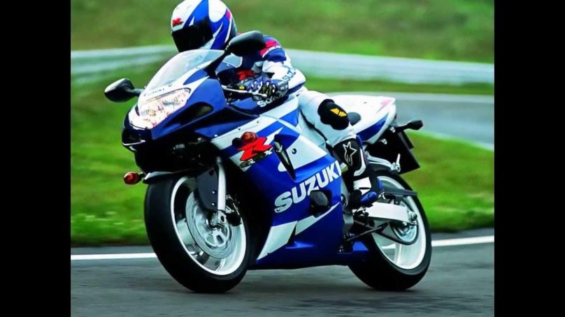 Спортбайк Сузуки 600