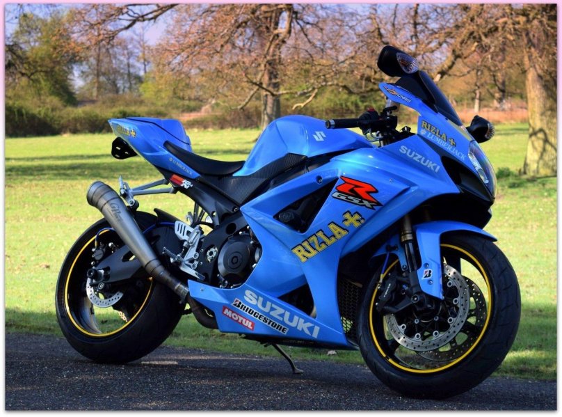 Suzuki GSX-R 750 k8